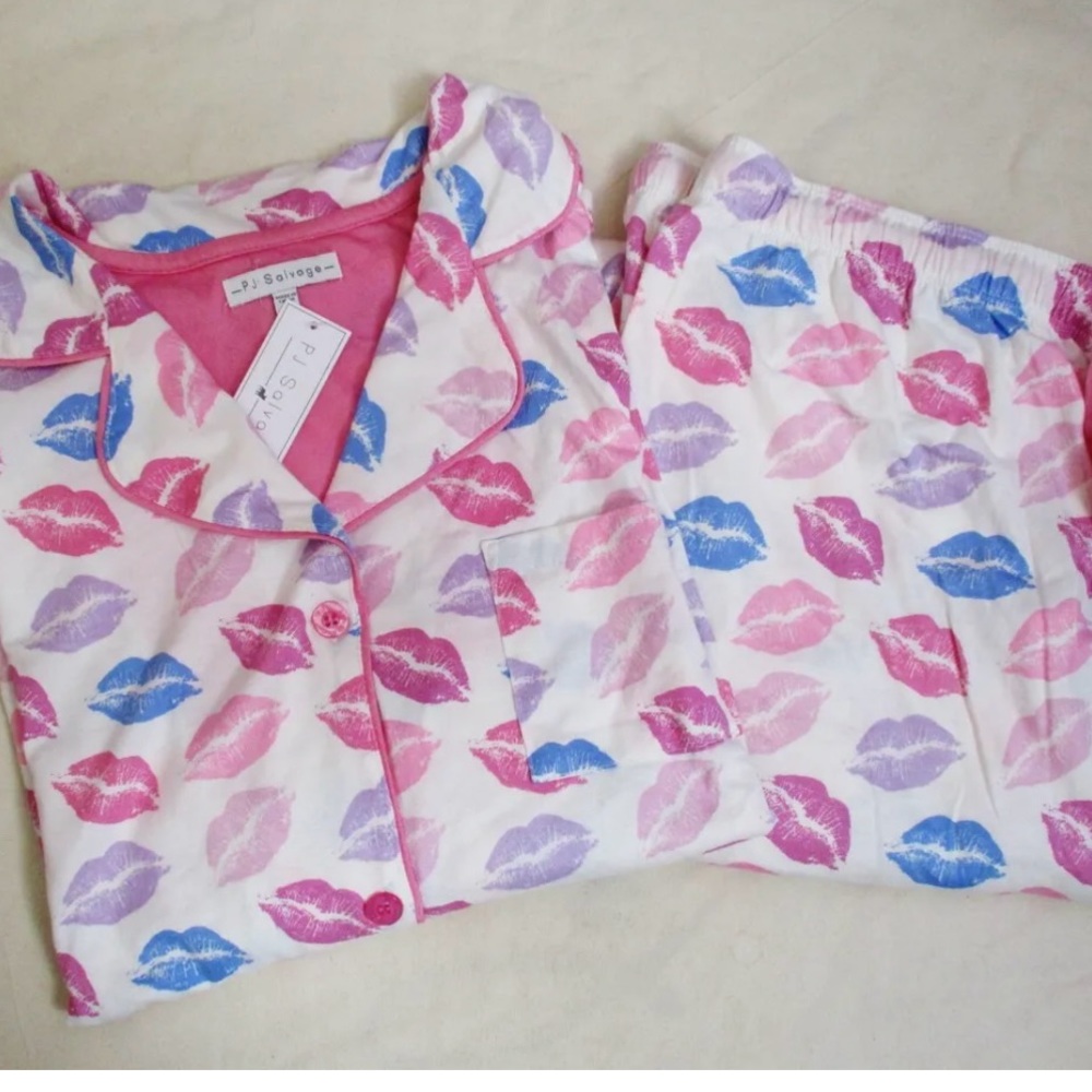 Pj salvage cotton rayon pajamas winter white kiss. Perfect for Valentine’s Day💕